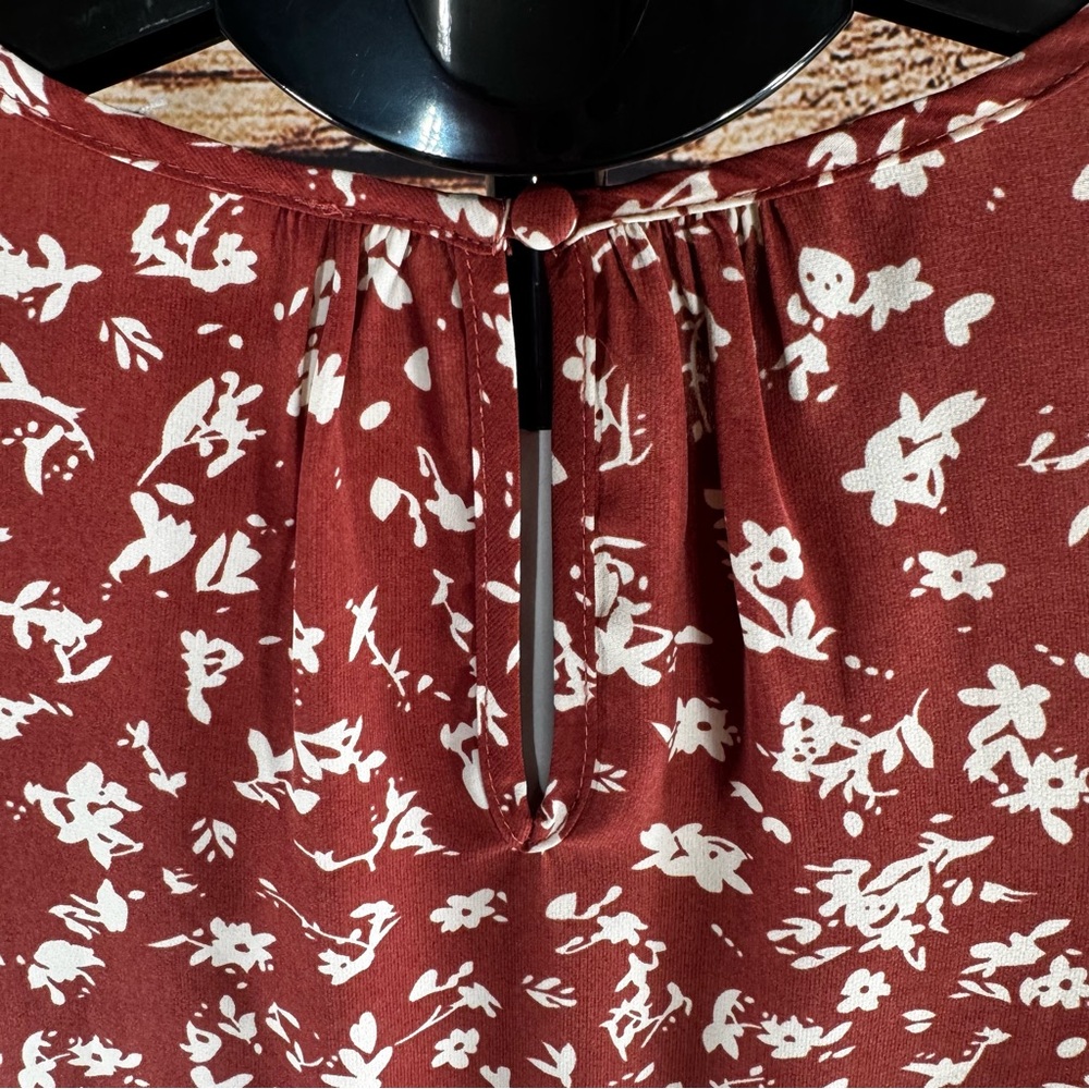 Women's Rust Floral Print Top Size Small - Picture 7 of 14
